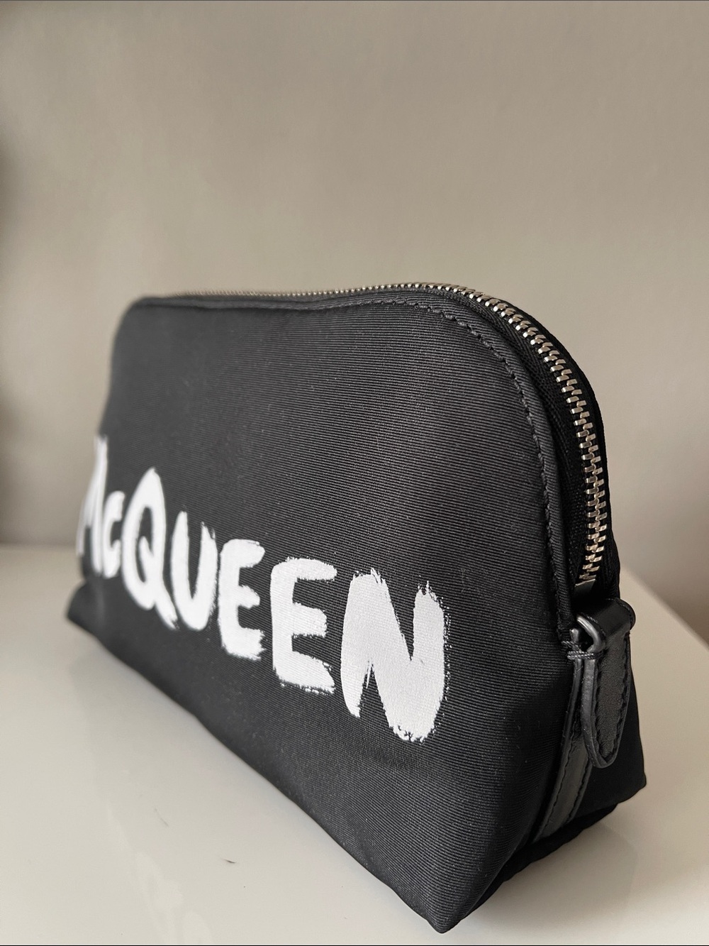 Alexander McQueen Black & White Logo Nylon Pouch Cosmetic Bag Wristlet - Picture 3 of 8